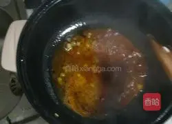 Illustration of how to make stir-fried tiger skin eggs and potatoes with bean paste 11