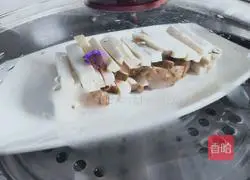 Illustration of how to make luncheon meat and steamed king oyster mushrooms 4