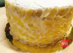 Illustration of homemade cream cake 9