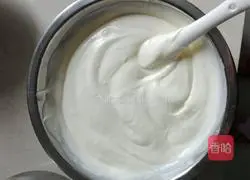 Illustration of how to make cocoa sandwich mousse 14