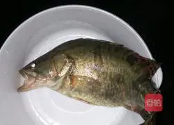 Illustration of how to make pan-fried stinky mandarin fish 1