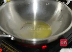 Illustration of how to make sweet and sour pork ribs 3