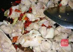 Zhang's Beer Duck Recipe Illustration 6