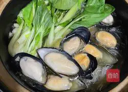 Mussel Vermicelli Pot Recipe Illustration 6