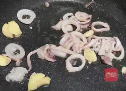 Illustration of how to cook squid and celery 8