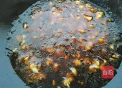 Illustration of how to make abalone with garlic oyster sauce 8