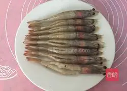 Minced garlic Illustration of how to make sliced ​​shrimp 2