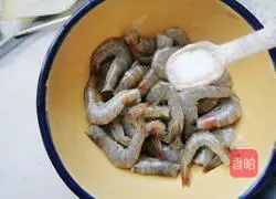 Recipe for salt and pepper shrimp (air fryer version) 4