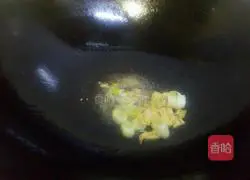 Illustration of how to cook chestnut and bullfrog 5