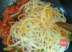 Illustration of how to make simple meat floss pasta 8