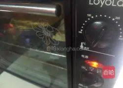 Illustration of how to make sweet apple pie 10