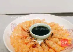 Illustration of how to make boiled shrimp 12