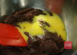 Chocolate Crispy Puffs Recipe Illustration 7