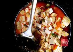 Illustration of how to make Mapo Tofu (Sichuan girl) 6