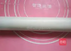 Illustration of how to make rainbow cookies 11