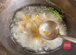 Illustration of how to make boiled snails 4