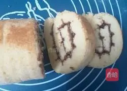 Lemon Chocolate Cake Roll Recipe Illustration 6