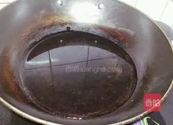 Illustration of how to make cumin squid head 3