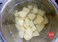 Illustration of how to make three fresh vegetables from my girlfriend's dish 1