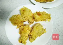 Illustration of how to make crispy fried chicken wings 12