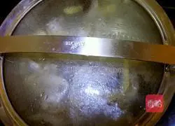 Illustration of how to make pepper and sesame chicken wings 5