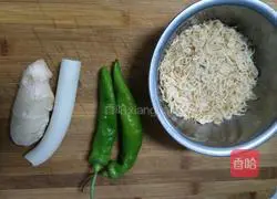 How to make fried shrimps with green peppers Illustration 1