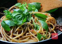 Illustration of how to make spaghetti with meat sauce 9