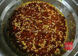 Illustration of the practice of red oil old hemp copying 5