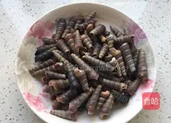 Illustration of how to make spicy sea snails 3