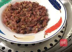 Illustration of how to make steamed meatloaf with mushrooms 4