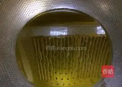 Sichuan style potatoes Illustration of how to cook pork ribs 4