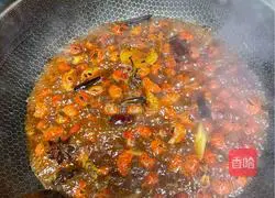 Illustration of how to make spicy fried shrimp tails 9