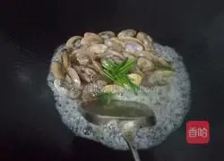 Illustration of how to make stir-fried flower armor 5