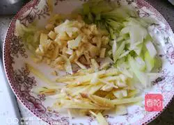 Illustration of how to make fried winter melon with shrimps 3