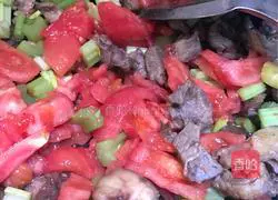 Illustration of how to make Italian borscht 8