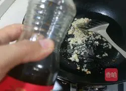 Sea cucumber okra olive oil version Practice illustration 4