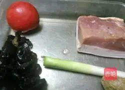 Illustration of how to make crispy pork in sour soup 1