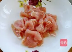 Illustration of how to make old-fashioned pot-wrapped pork 2