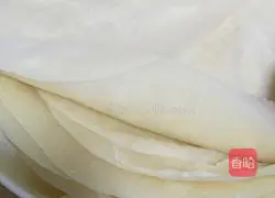 Illustration of how to make paper-thin spring cakes 6