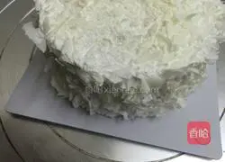 Illustration of how to make cantaloupe chocolate cake 3