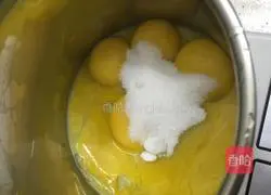 Red Bean Matcha Mousse Recipe Illustration 2