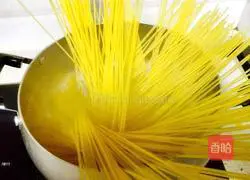 Illustration of how to make tomato pasta 1