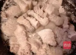 Illustration of how to make braised pork 1