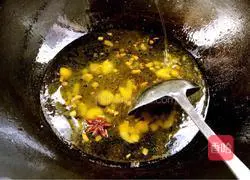 Illustration of braised fish bones 5