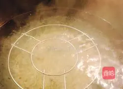 Illustration of how to make steamed preserved radish cake 14