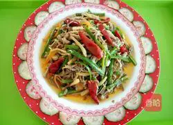 Pickled peppers Illustration of how to make shredded beef 10