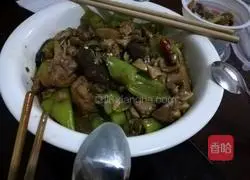 Illustration of how to stew chicken legs with shiitake mushrooms 5