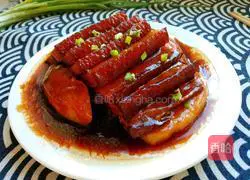 Illustration of how to make potatoes with pork belly 9