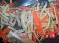 Illustration of home-cooked fish-flavored shredded pork 7