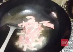 Stir-fried shredded pork with pepper and pickled mustard Illustration of how to do it 5